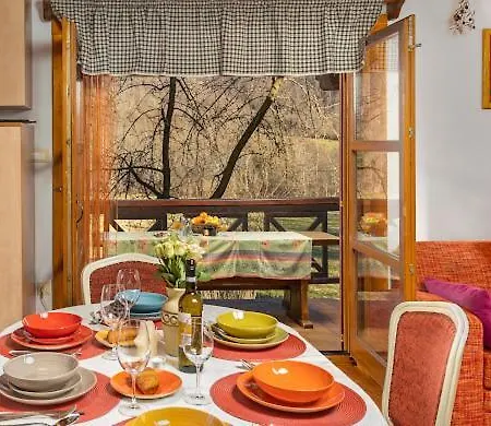 House Sofia Semesterbostad Delnice